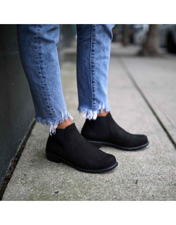 Women's Series Ankle Boots - Black Nubuck