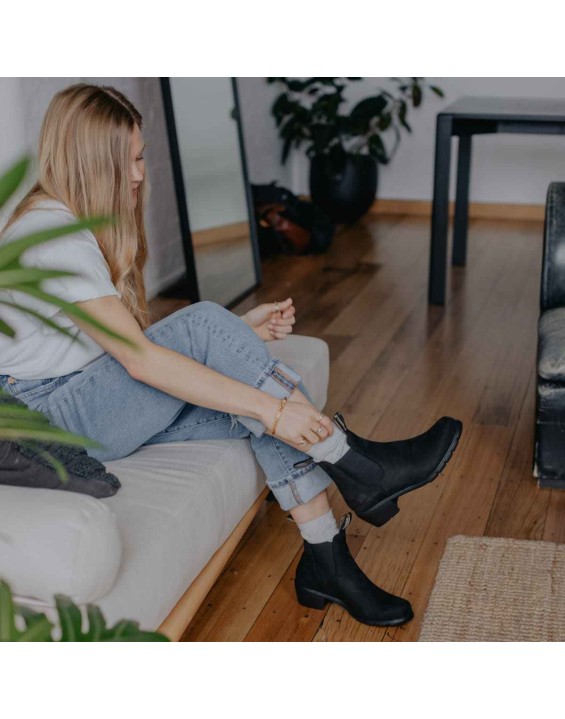 Women's Series Heeled Boots - Black Nubuck