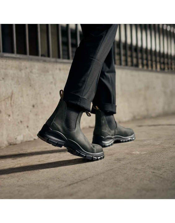 Men's Lug Chelsea Boots - Rustic Black