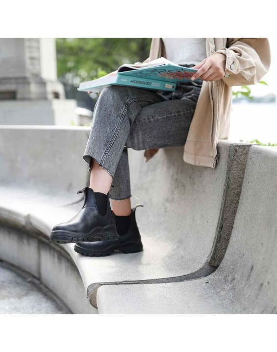 Women's Lug Chelsea Boots - Black