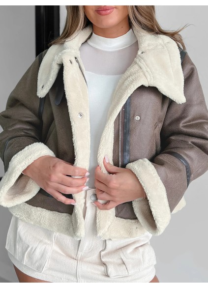 Autumn and winter fur coat