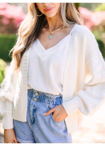 Creamy white V-neck cardigan