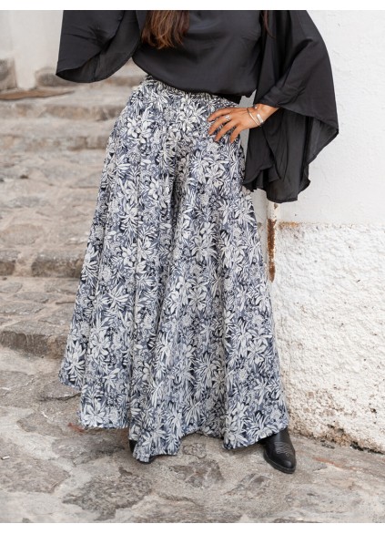 New in Bohemian casual pants skirt