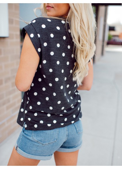 Round Dot Knitted T-shirt
