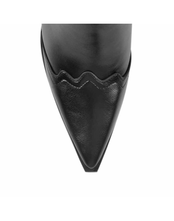Pointed Toe Cowboy Boots