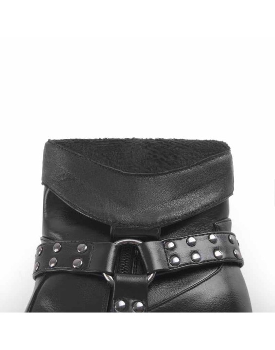 Pointed Toe Black Cowgirl Boots
