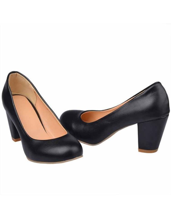 Daily Round Toe Chunky Heel Pumps