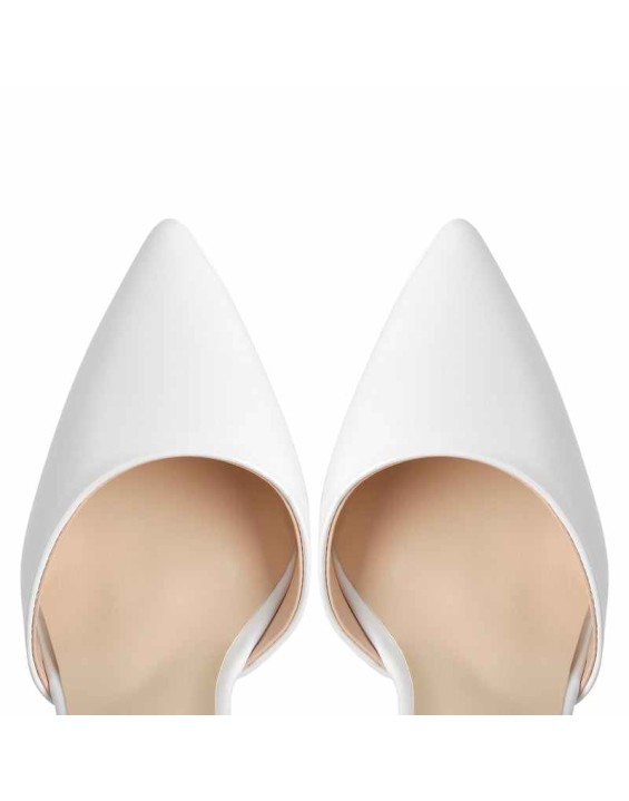 White Pointed Toe Platform Chunky Pumps