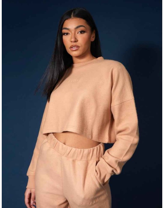 Kaiia Fluffy Cropped Sweatshirt Camel
