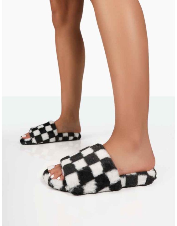 Happy Black And White Checkerboard Fluffy Faux Fur Slider Slippers