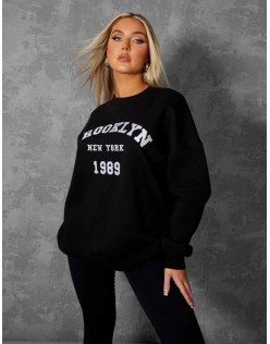 BROOKLYN SLOGAN OVERSIZED SWEATSHIRT BLACK